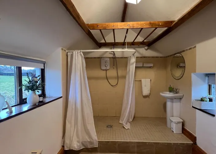 Ancaire Semesterbostad Schull